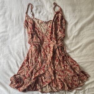 FREE PEOPLE FLORAL WRAP DRESS
